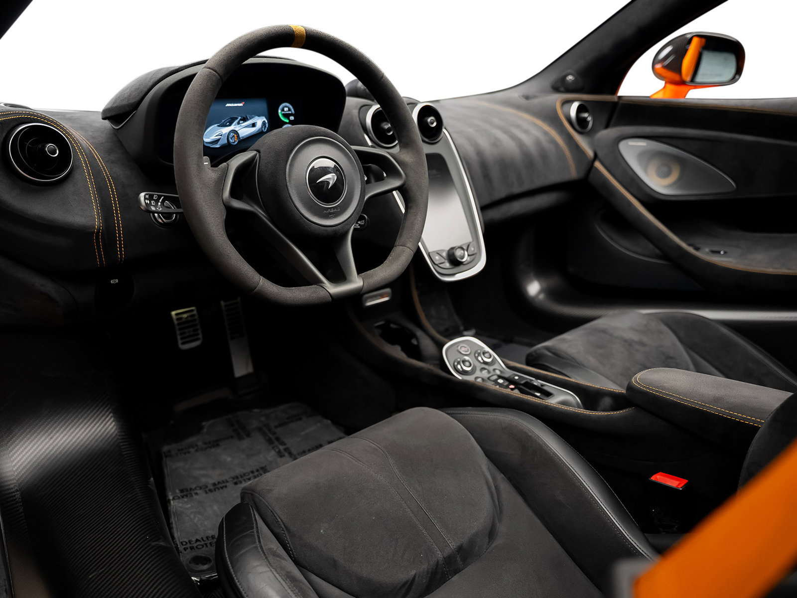 Used 2020 McLaren 600LT Spider RWD image 32