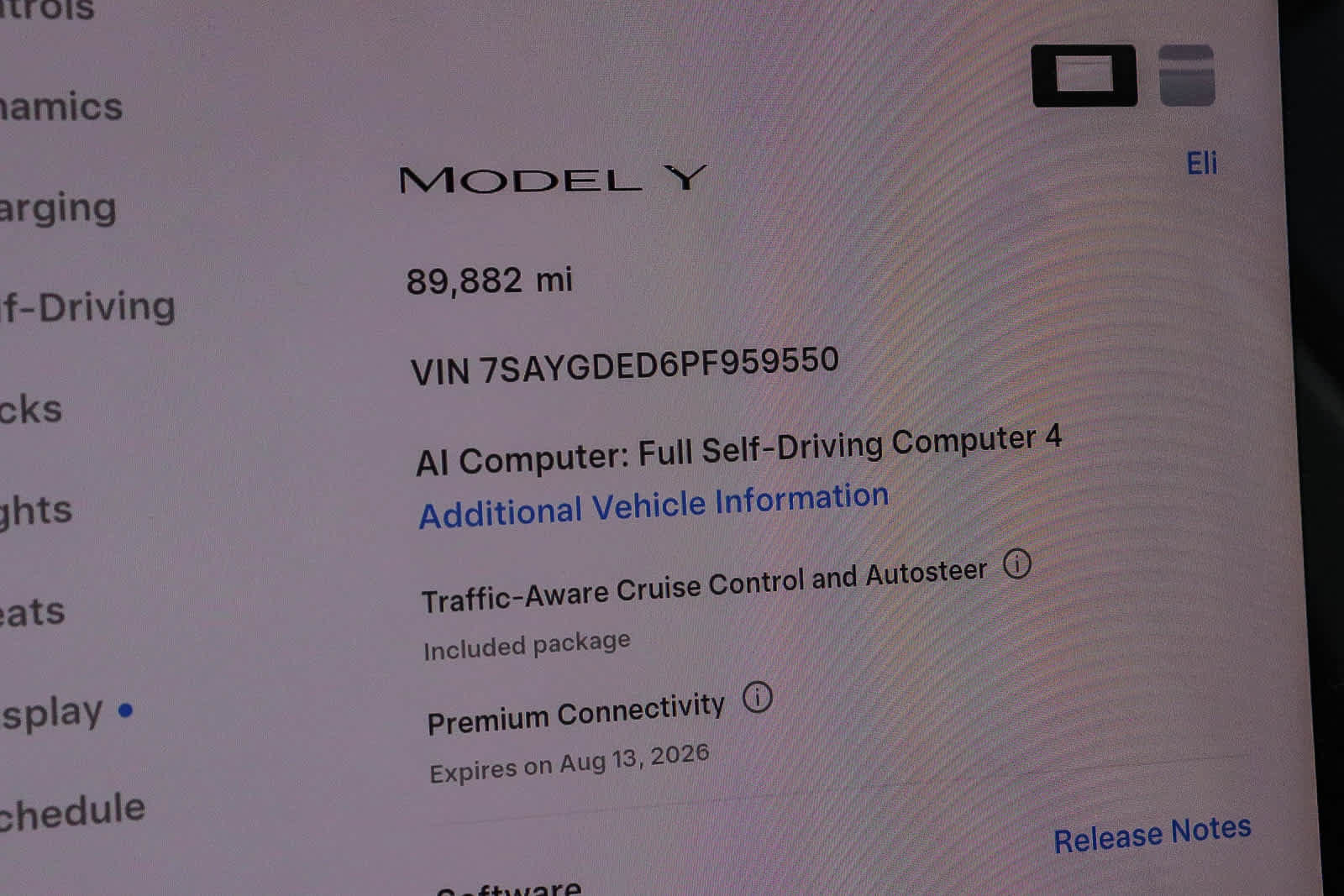 Used 2023 Tesla Model Y 2WD image 25