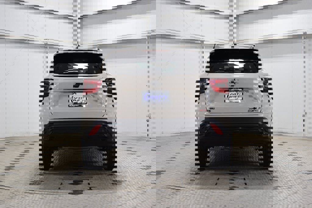 New 2026 Chevrolet Trax RS w/ Sunroof Package image 7