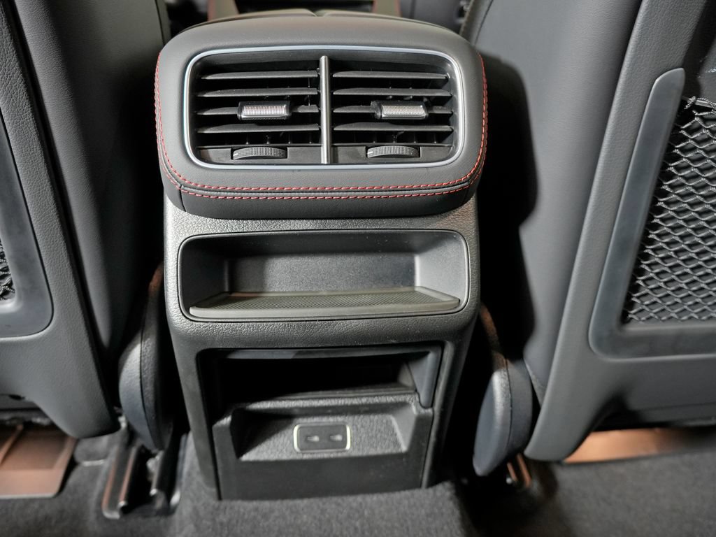 New 2026 Mercedes-Benz GLE 53 AMG 4MATIC Coupe image 31