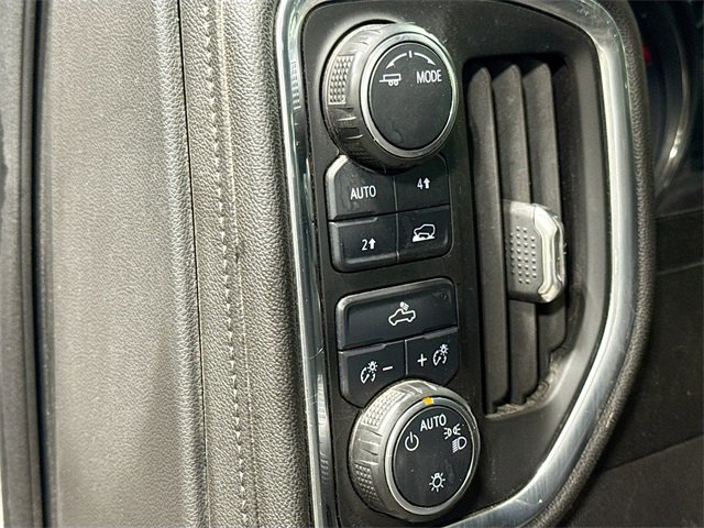 Used 2020 Chevrolet Silverado 1500 LT w/ All-Star Edition image 12