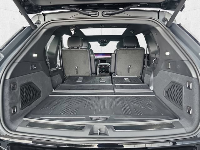 Used 2026 Cadillac Escalade IQ Sport 1 w/ LPO, Floor Liner Package AWD/4WD image 14