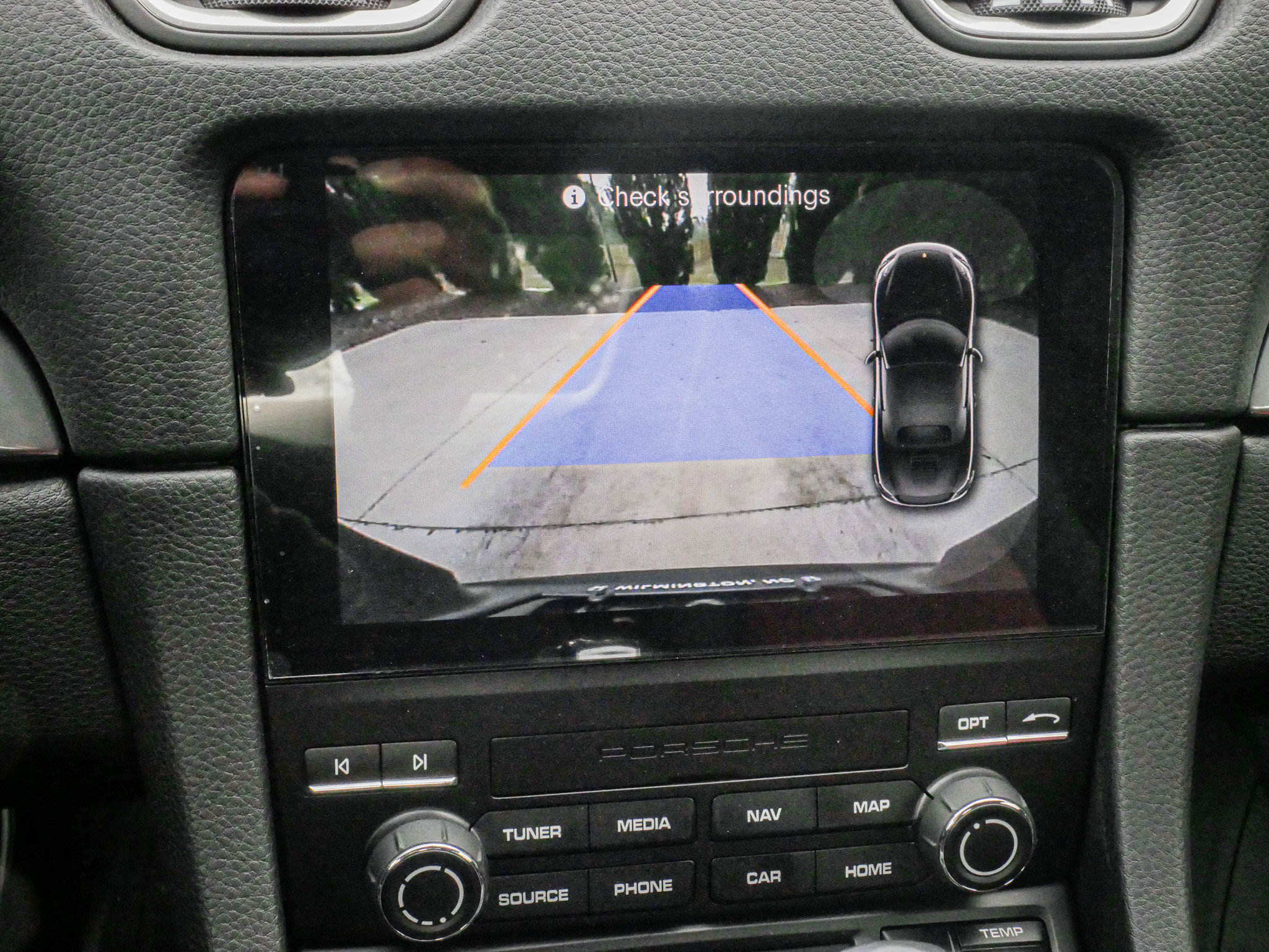 Used 2024 Porsche 718 Boxster w/ Premium Package image 24