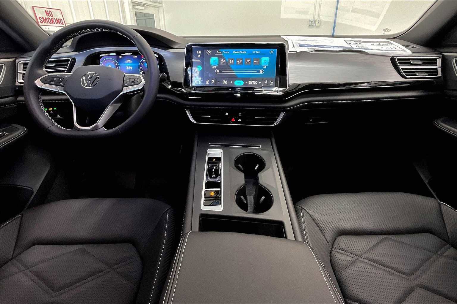 New 2025 Volkswagen Atlas Cross Sport SE image 7