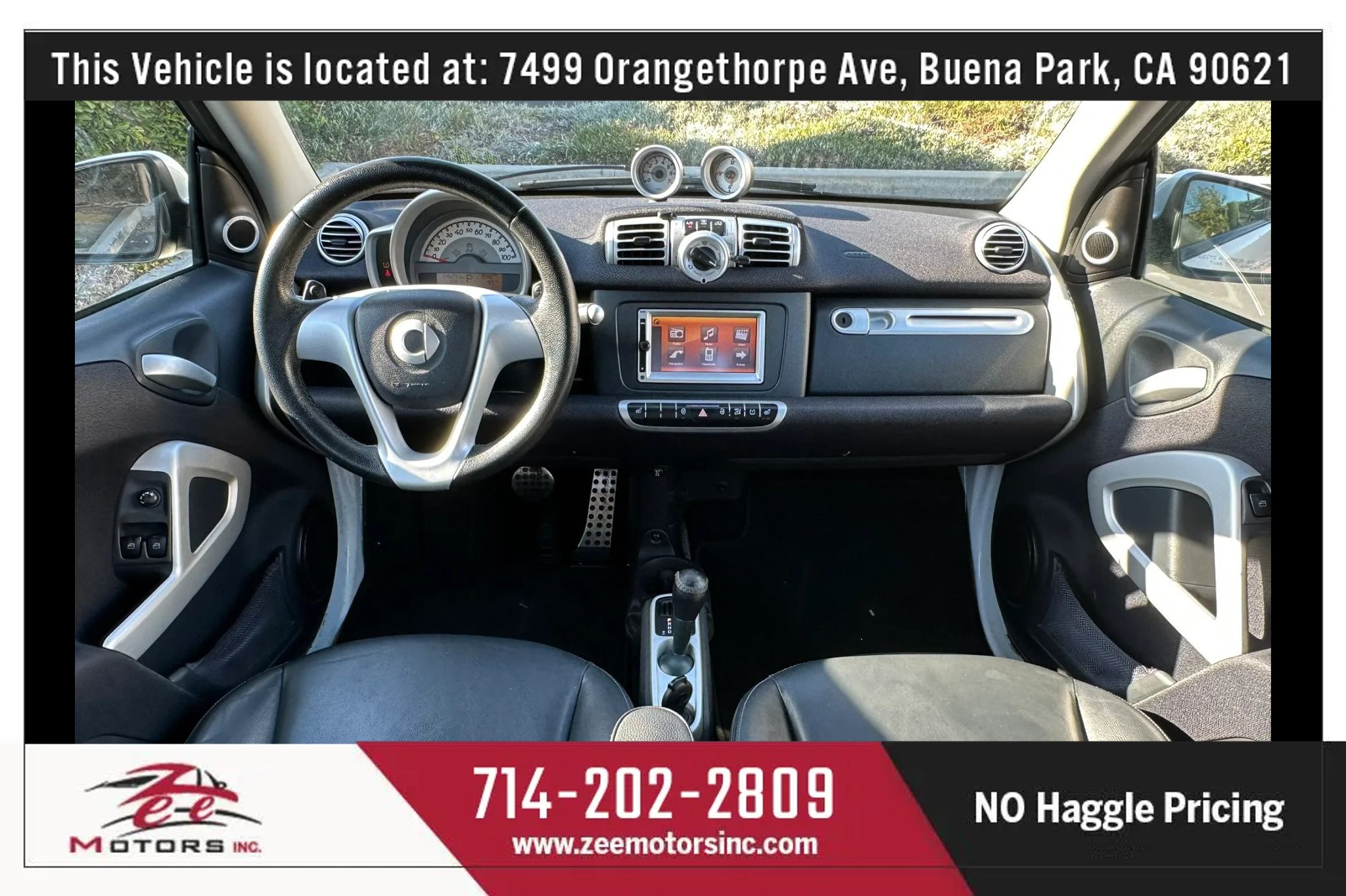 Used 2013 smart fortwo pure RWD image 16