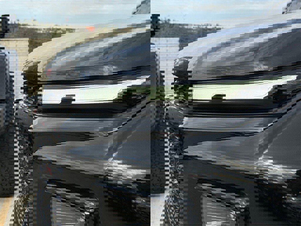 Used 2026 Chevrolet Traverse RS image 5