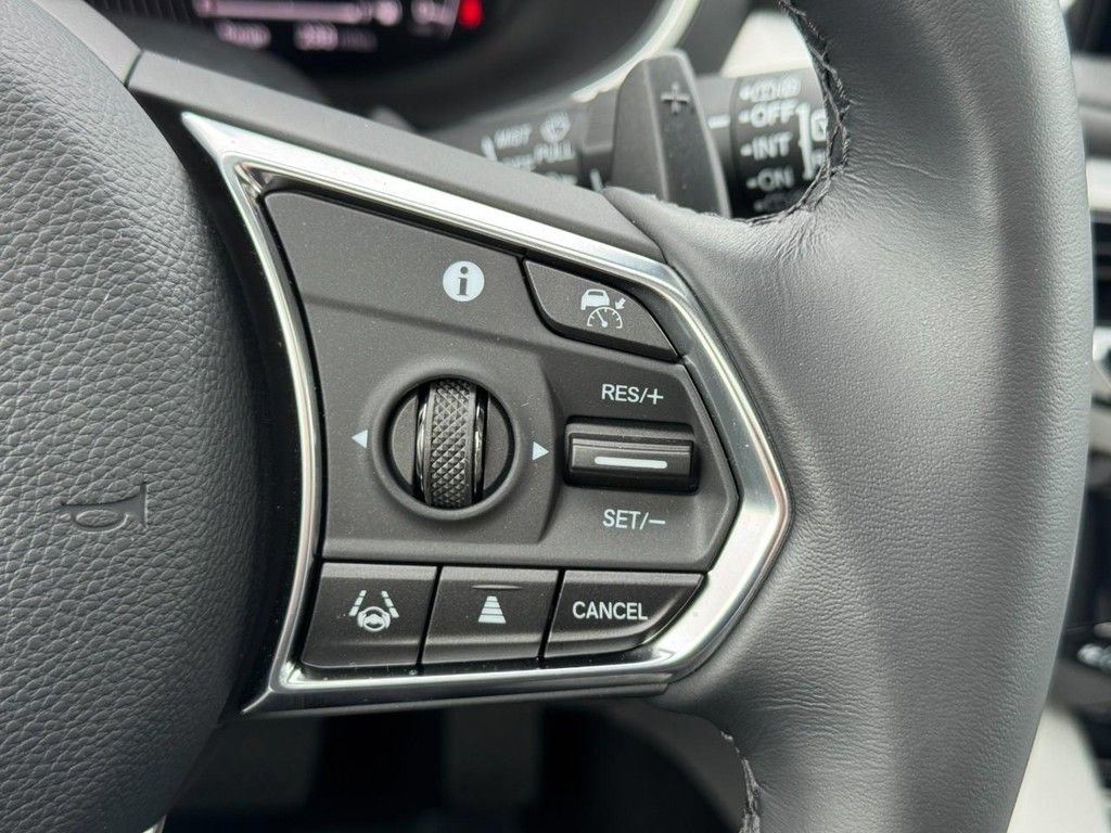 Certified 2026 Acura MDX w/ Technology Package FWD image 20