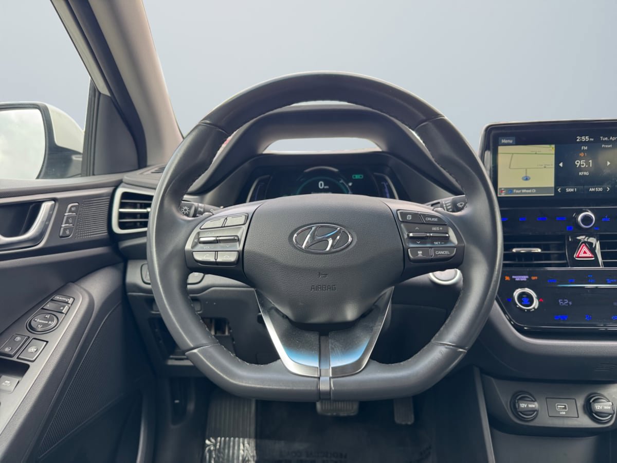 Used 2020 Hyundai Ioniq Limited FWD image 11