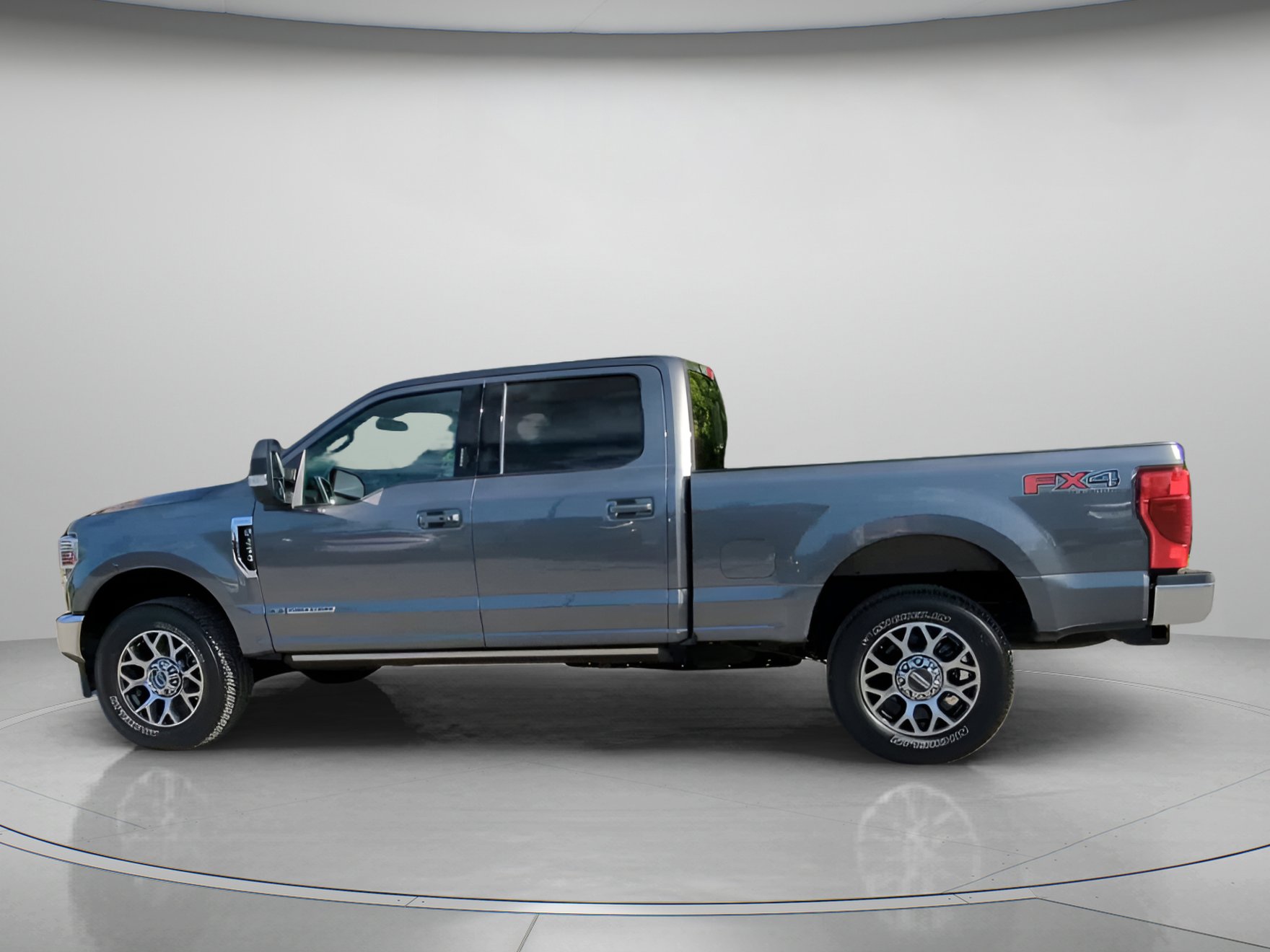 Certified 2022 Ford F250 Lariat w/ Lariat Ultimate Package AWD/4WD image 17