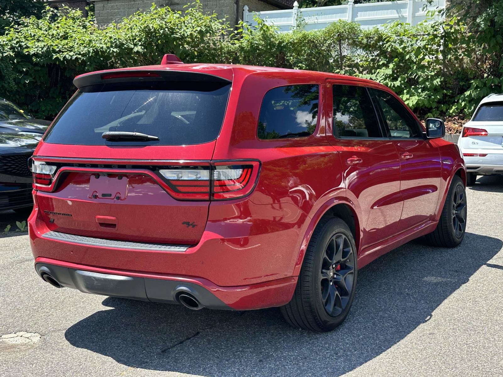 Used 2021 Dodge Durango R/T w/ Tow 'N Go Group AWD/4WD image 3