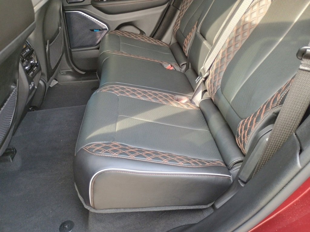 Used 2022 Jeep Grand Cherokee Summit w/ Advanced Protech Group IV image 16