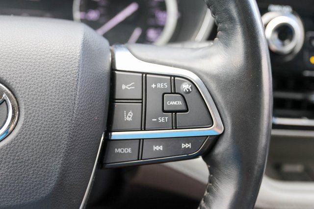 Used 2021 Toyota Highlander Limited image 36
