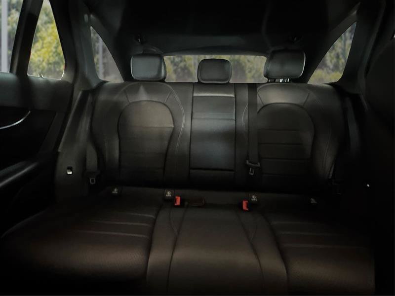 Used 2017 Mercedes-Benz GLC 300 4MATIC image 14