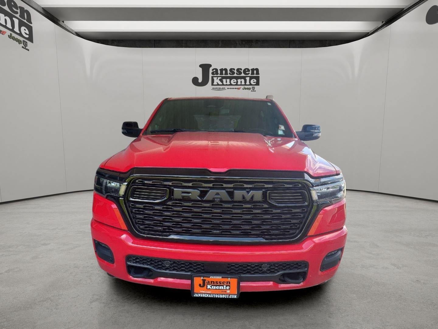 Used 2025 RAM 1500 Big Horn AWD/4WD image 4