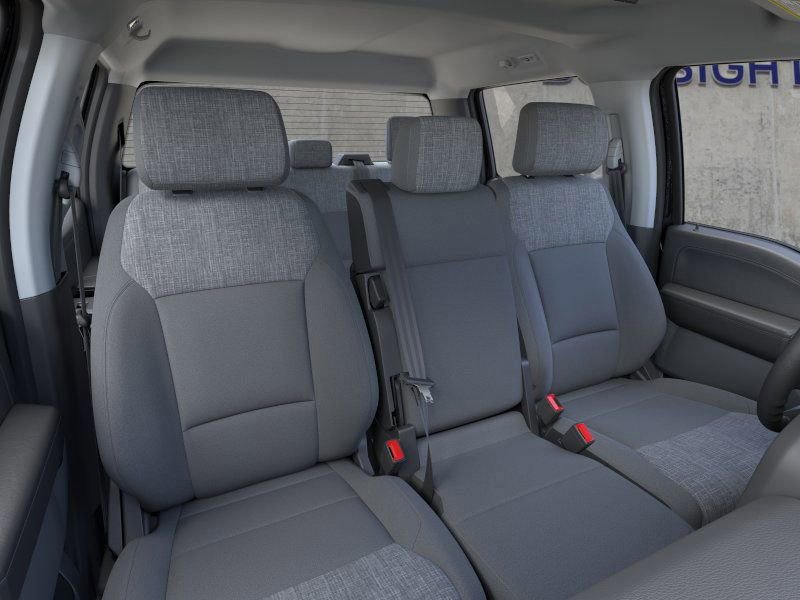 New 2025 Ford F350 XLT w/ Black Appearance Package image 13