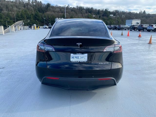 Used 2020 Tesla Model Y Long Range image 7