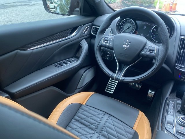 New 2024 Maserati Levante Trofeo image 45