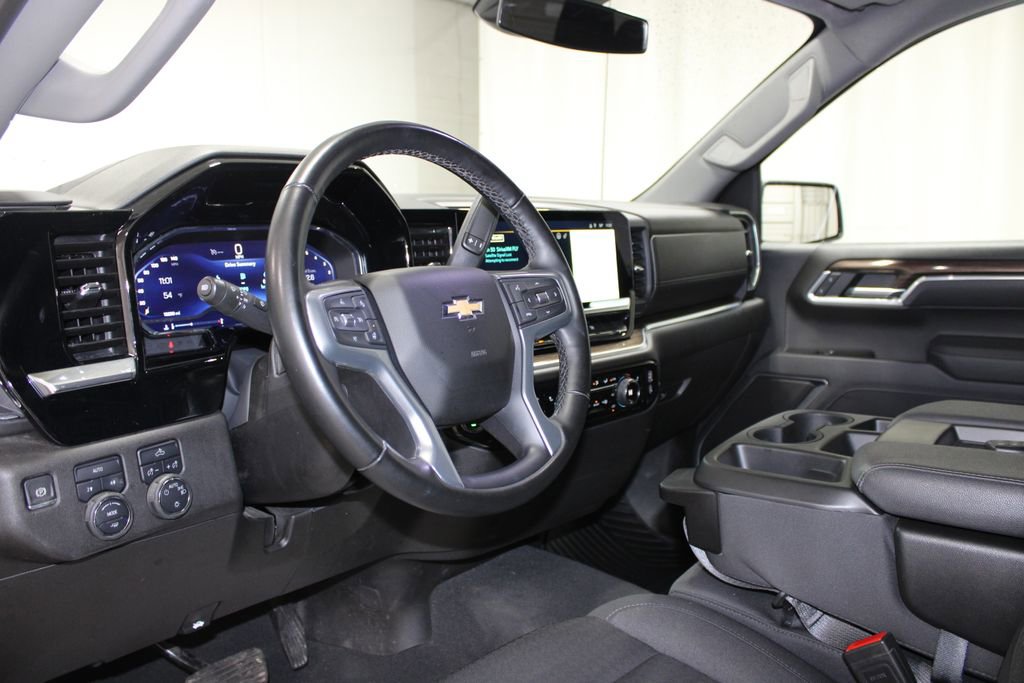 Used 2025 Chevrolet Silverado 1500 LT image 22