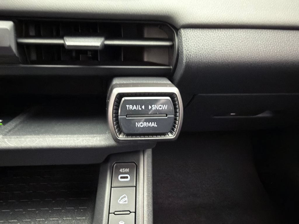 Used 2026 Toyota RAV4 XLE Premium AWD/4WD image 30