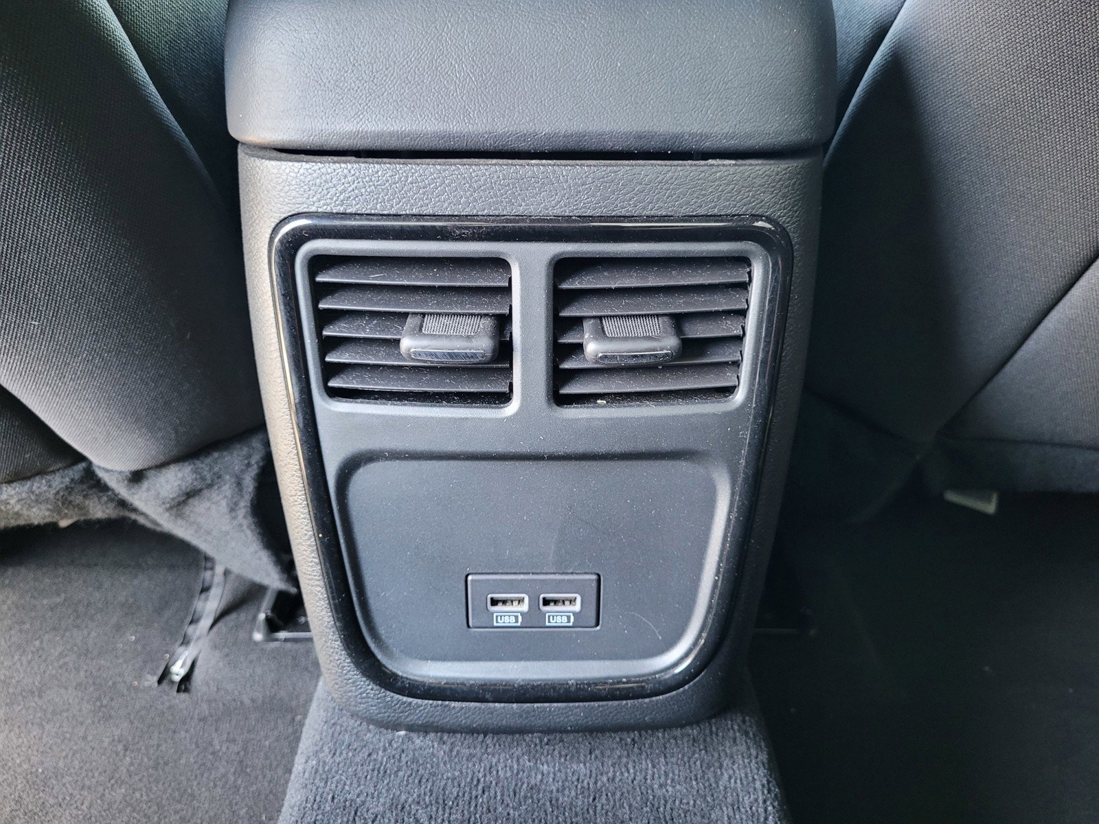 Used 2023 Dodge Charger SXT w/ Blacktop Package RWD image 14