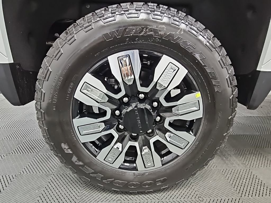 New 2026 GMC Sierra 2500 Denali w/ Denali Reserve Package image 50