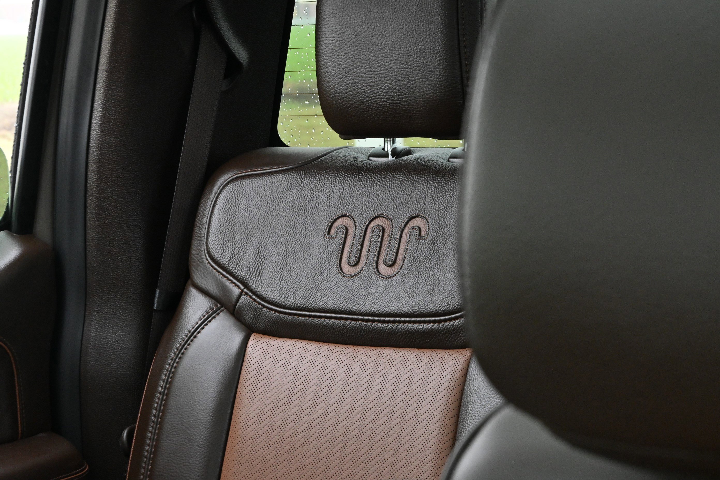 Used 2026 Ford F350 King Ranch w/ Chrome Package AWD/4WD image 40