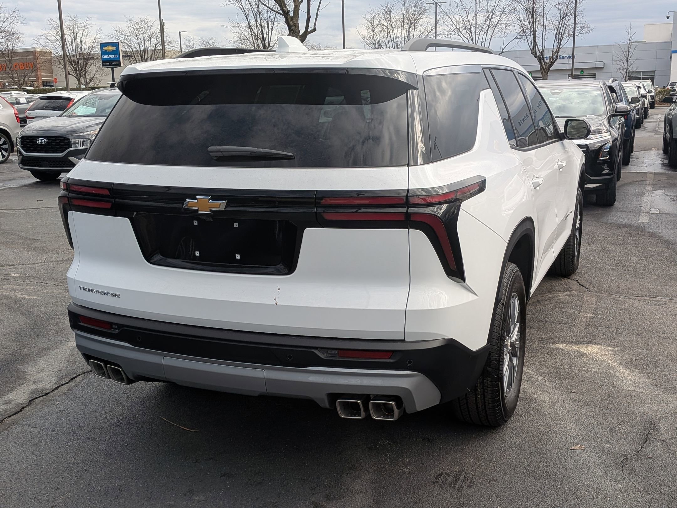 New 2026 Chevrolet Traverse LT FWD image 7