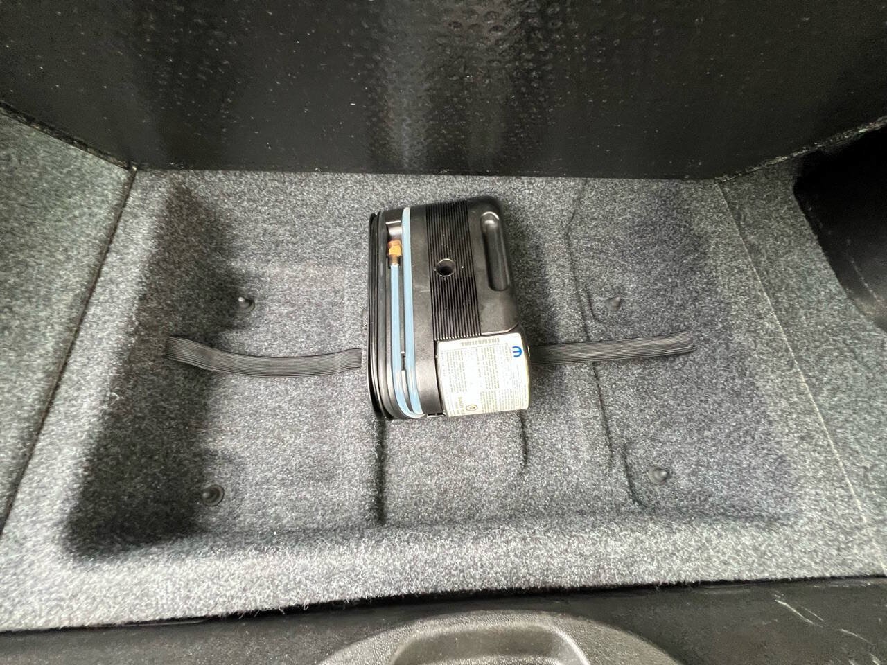 Used 2015 FIAT 500 e FWD image 23