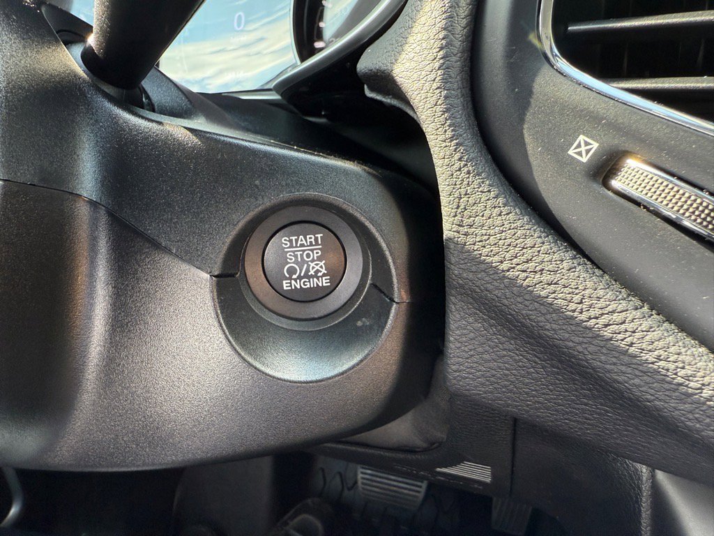 Certified 2021 Jeep Compass Latitude image 15