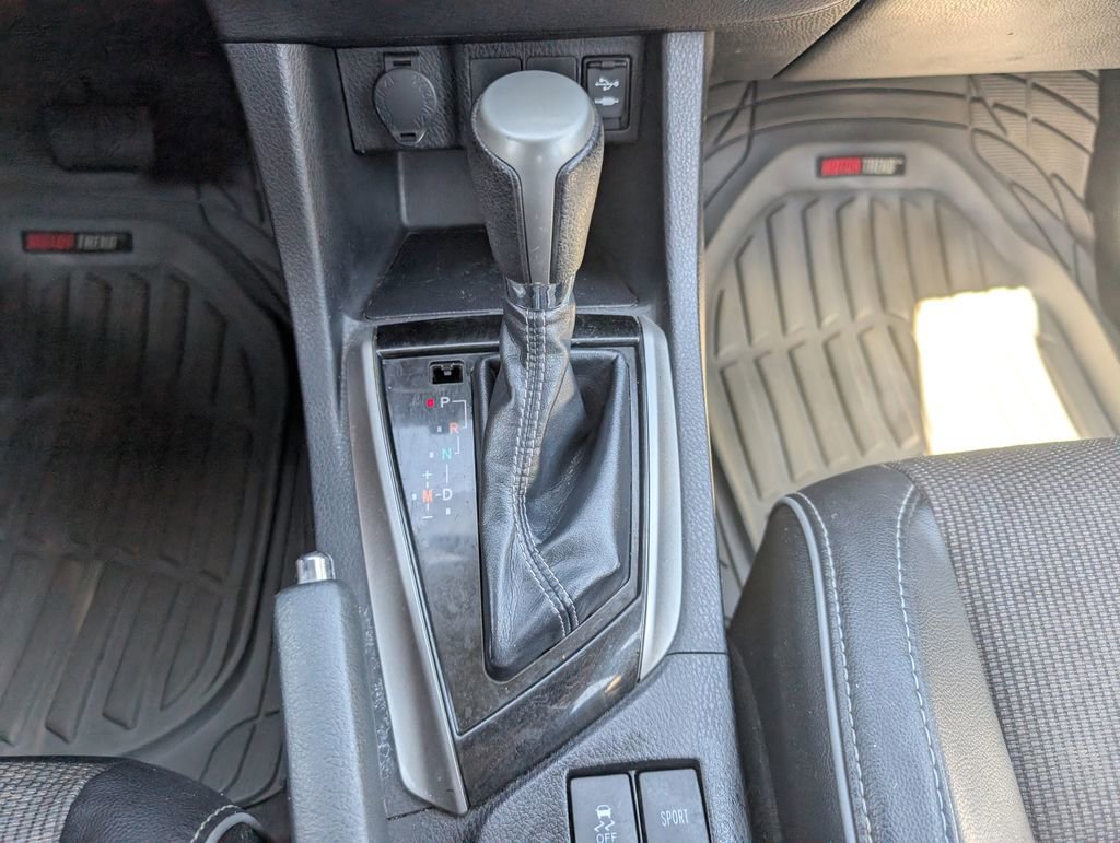 Used 2014 Toyota Corolla S FWD image 22