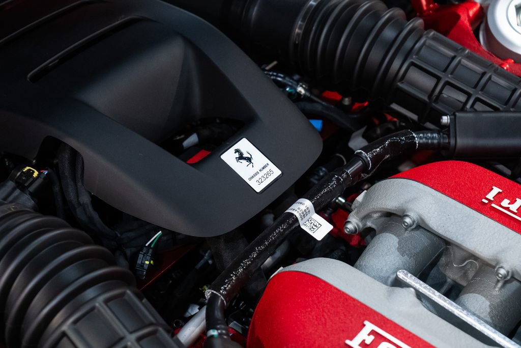 Certified 2025 Ferrari Purosangue AWD/4WD image 19