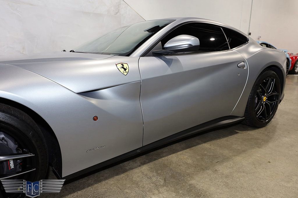 Used 2014 Ferrari F12 Berlinetta image 12