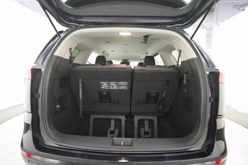 Certified 2024 Kia Carnival LX image 10