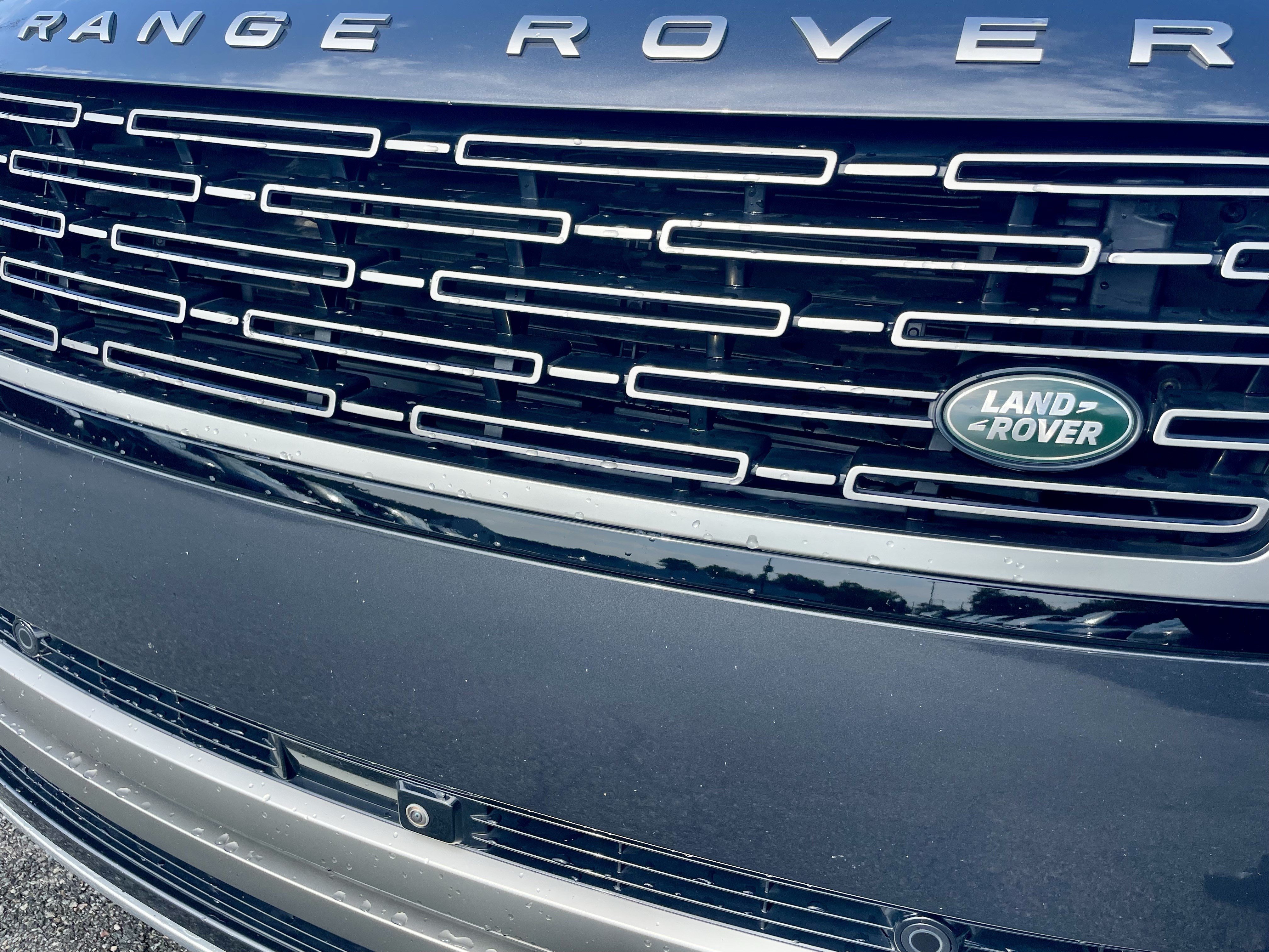 Used 2024 Land Rover Range Rover SE AWD/4WD image 32