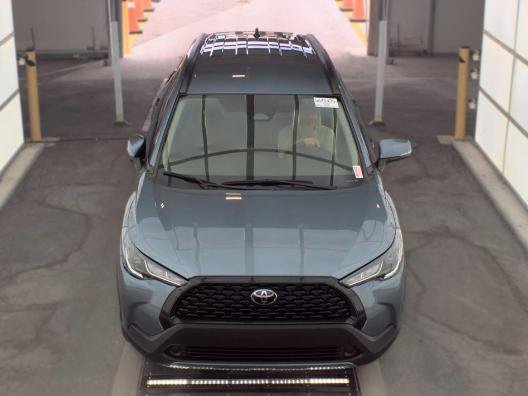 Used 2024 Toyota Corolla Cross LE FWD image 2