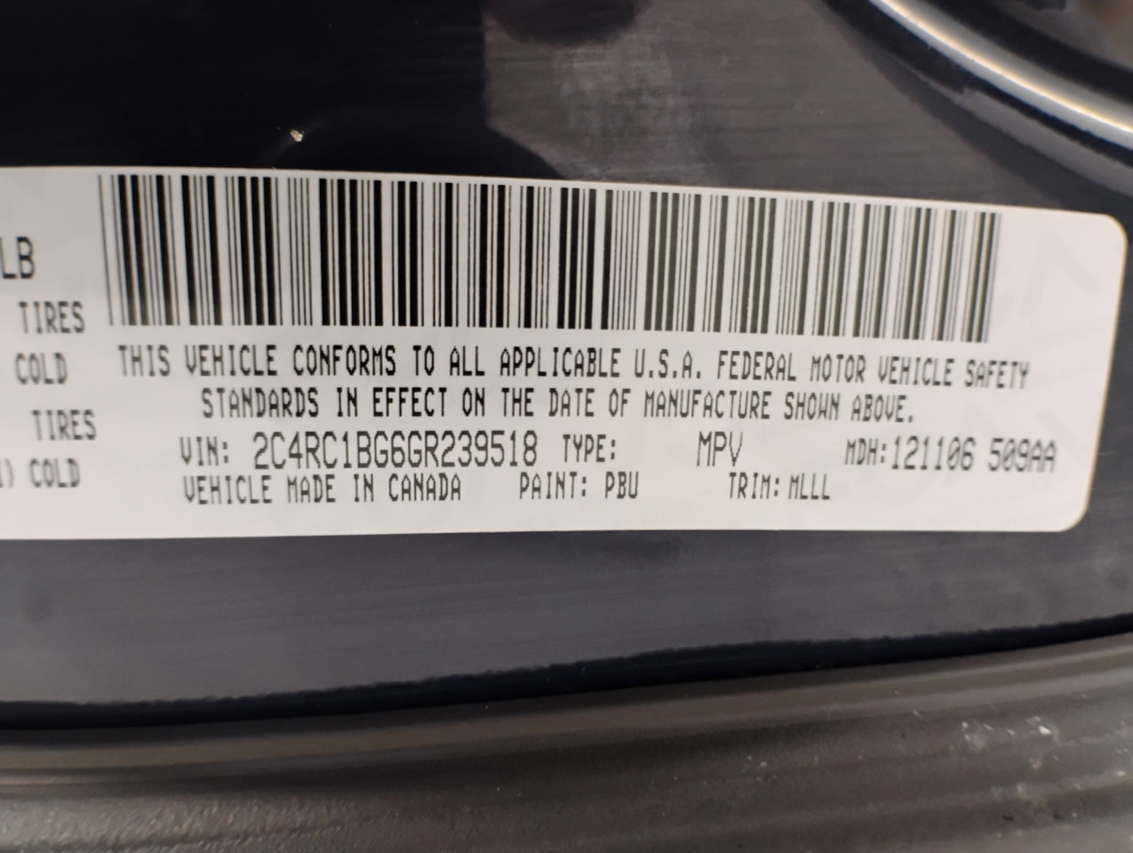 Used 2016 Chrysler Town & Country Touring image 93