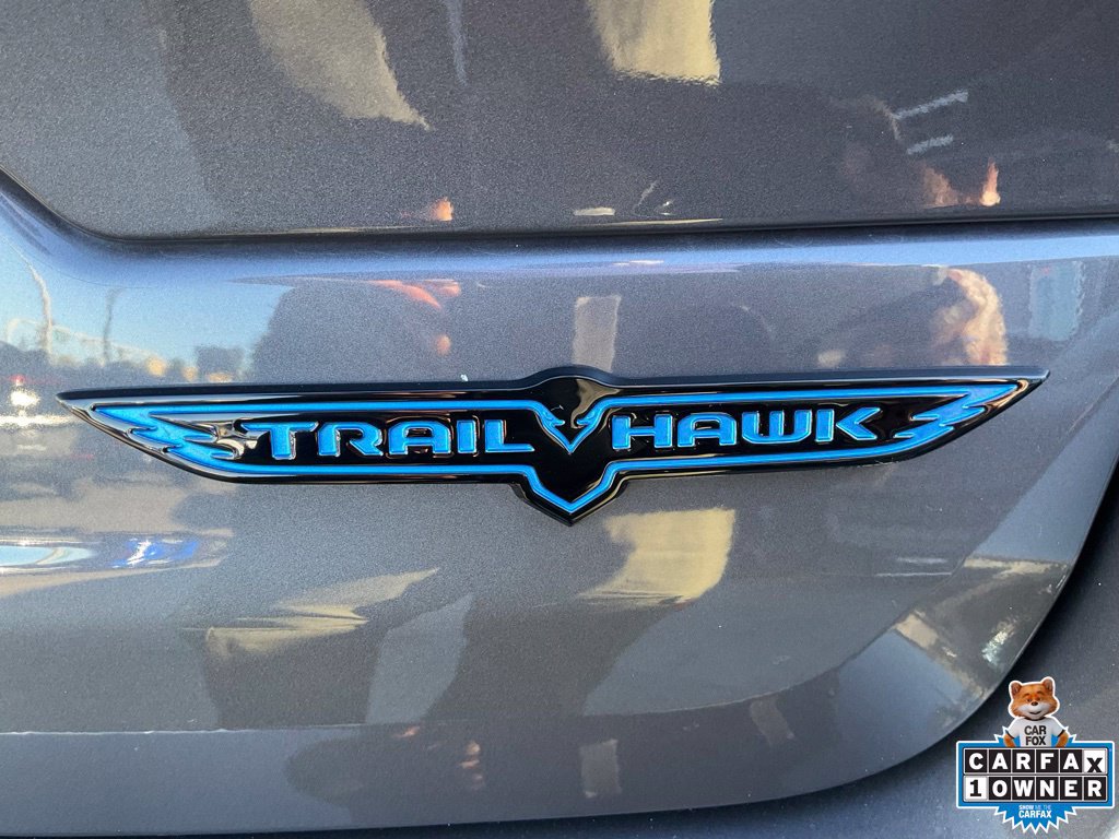 Used 2023 Jeep Grand Cherokee Trailhawk w/ Advanced Protech Group II AWD/4WD image 88