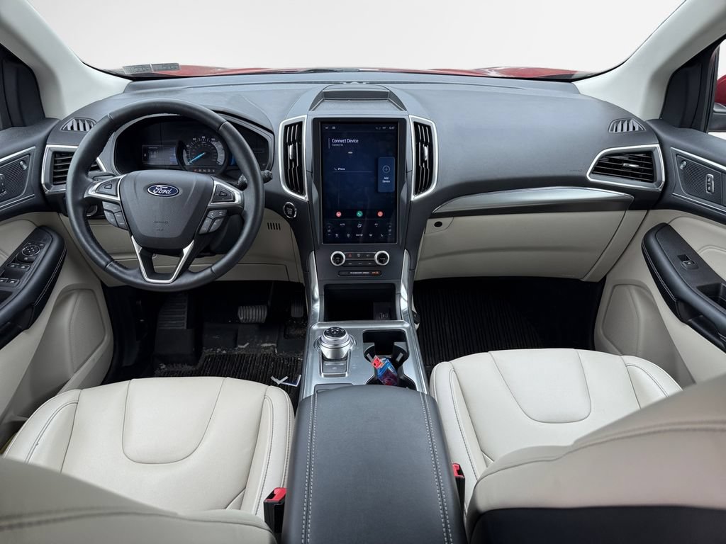 Certified 2022 Ford Edge Titanium AWD/4WD image 22