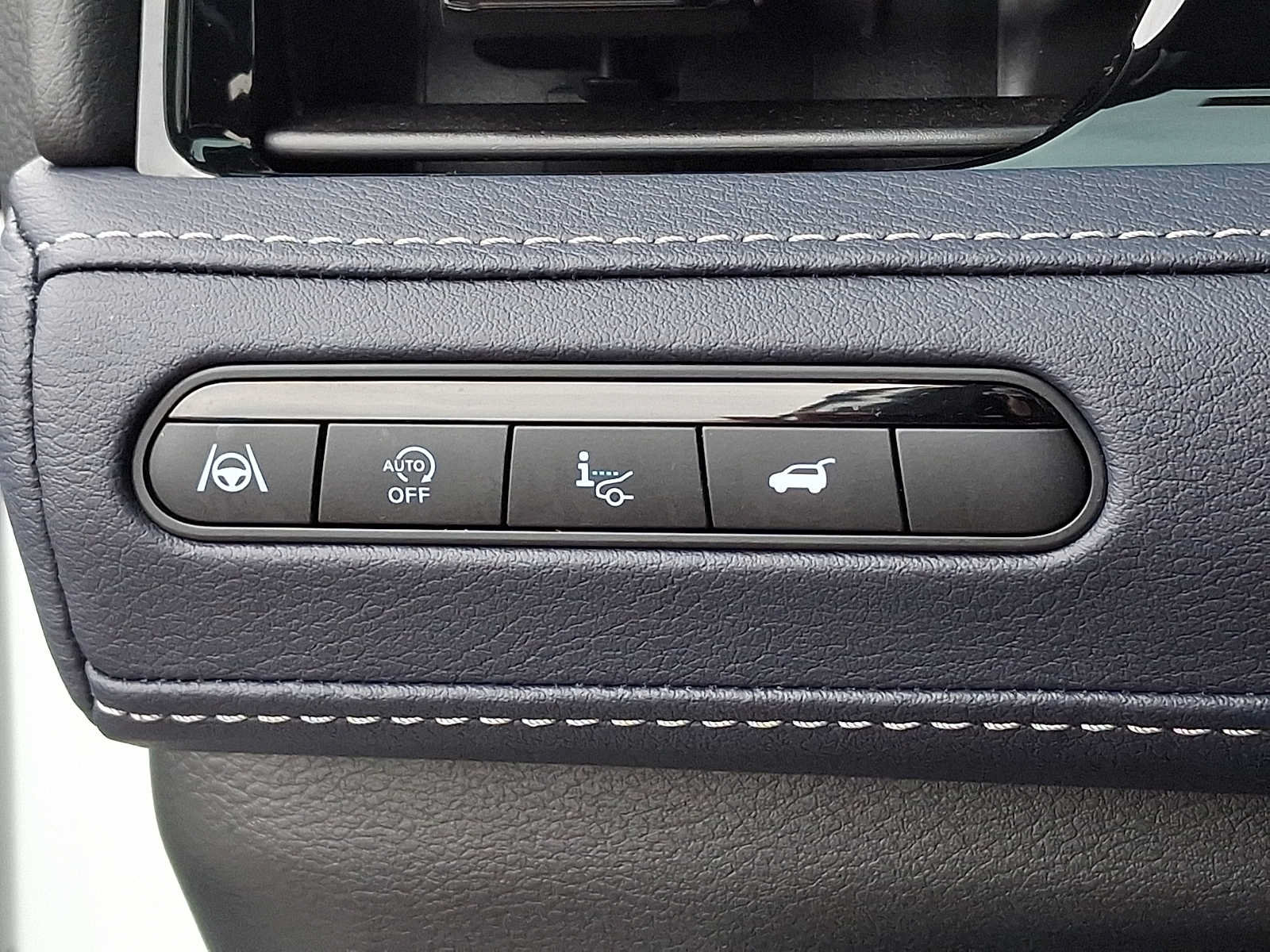 Used 2026 INFINITI QX80 4WD w/ Sport Exterior Package image 25