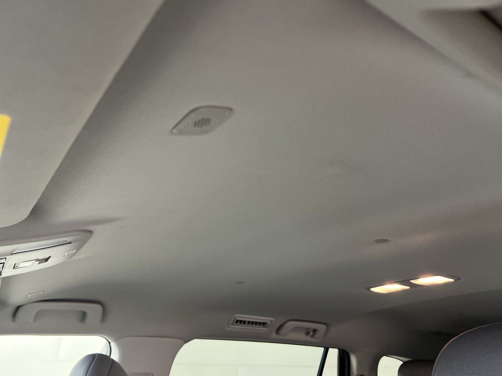 Used 2023 Toyota Highlander L FWD image 22