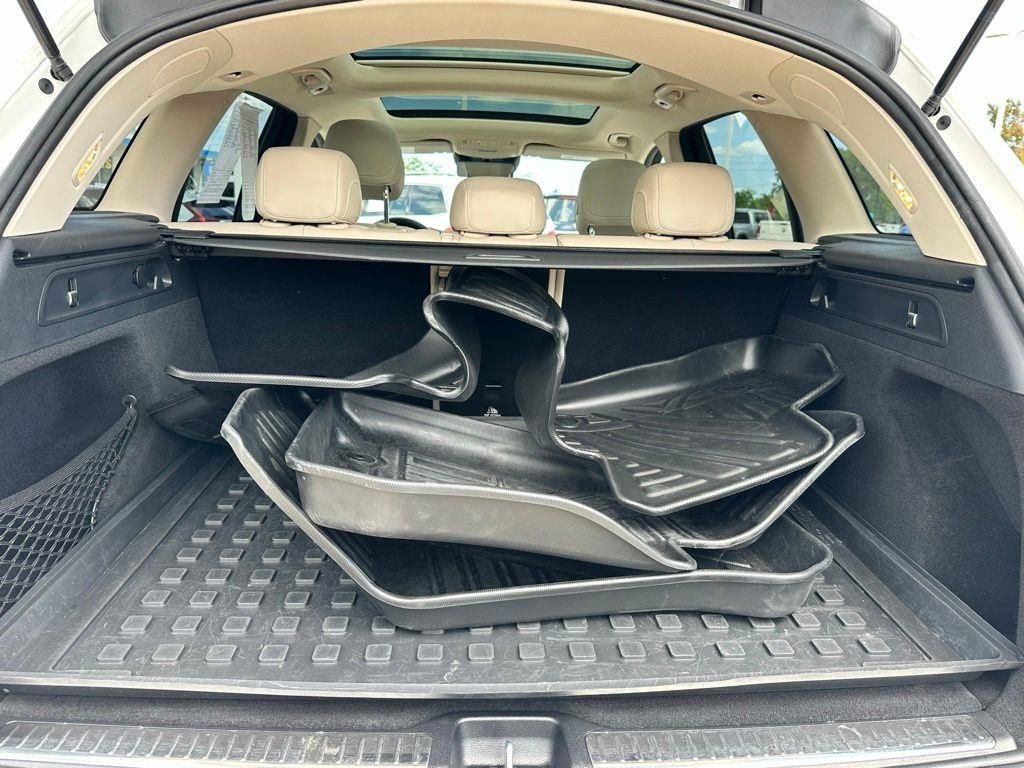 Used 2022 Mercedes-Benz GLC 300 image 9