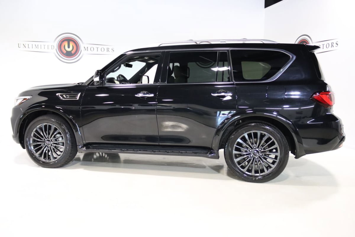 Used 2024 INFINITI QX80 Sensory AWD/4WD image 37