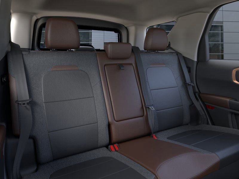 Used 2024 Ford Bronco Sport Outer Banks w/ Tech Package image 11