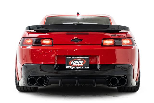 Used 2015 Chevrolet Camaro Z/28 RWD image 3