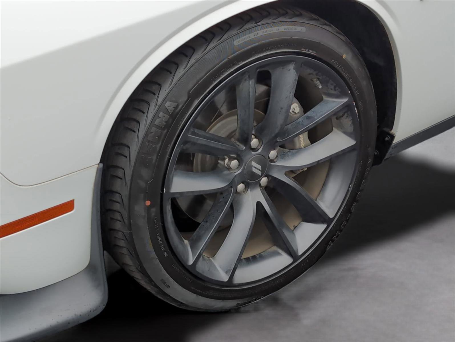 Used 2020 Dodge Challenger R/T w/ Plus Package image 33