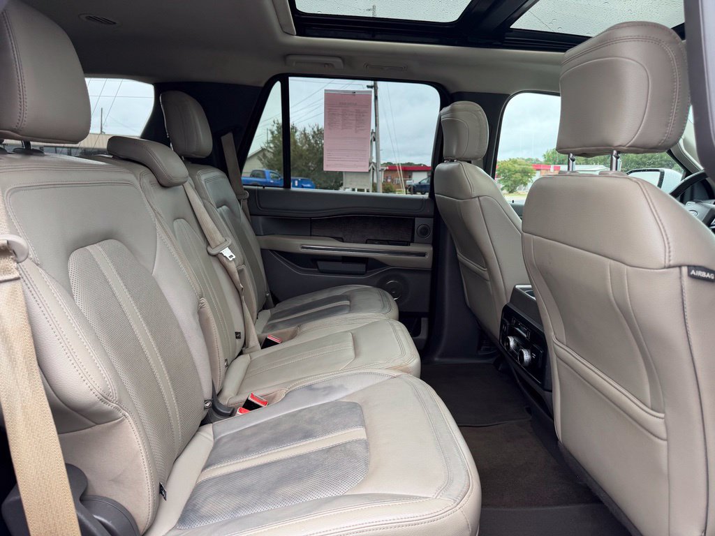 Used 2019 Ford Expedition Limited RWD image 39