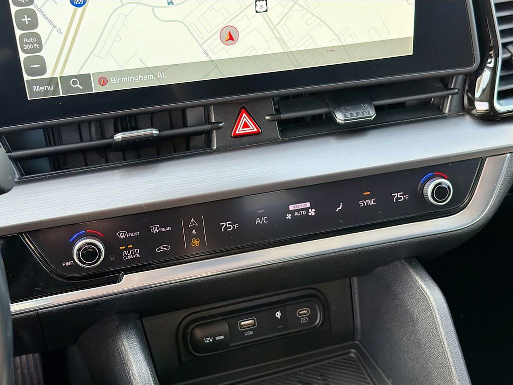 Used 2023 Kia Sportage EX image 16