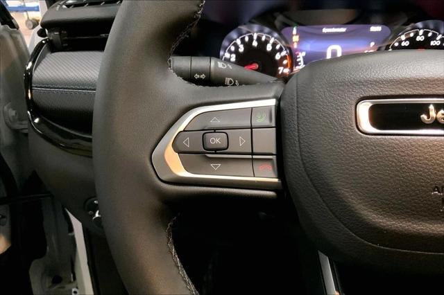 New 2026 Jeep Compass Latitude AWD/4WD image 42
