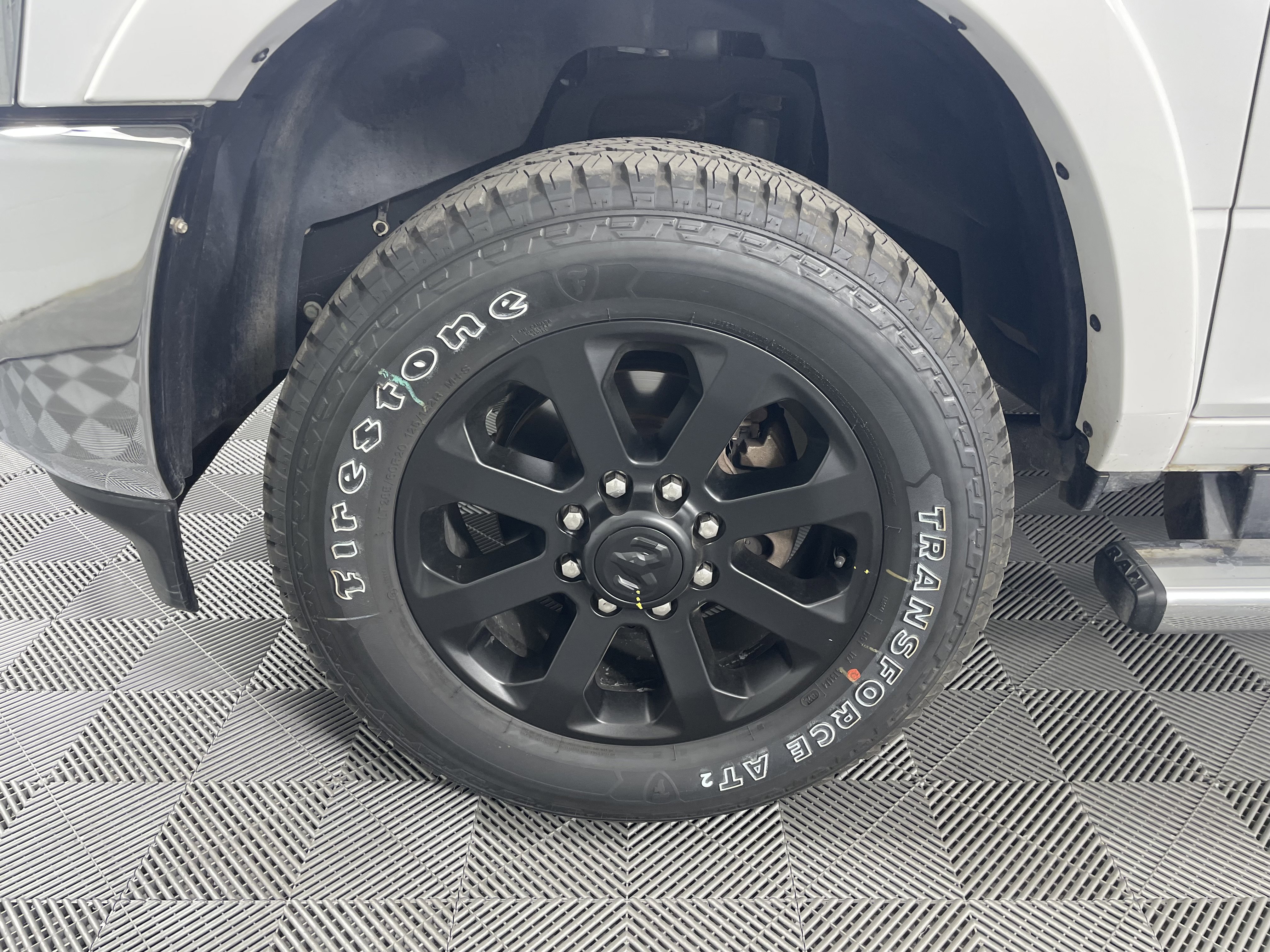 Used 2020 RAM 2500 Laramie w/ Protection Group image 9