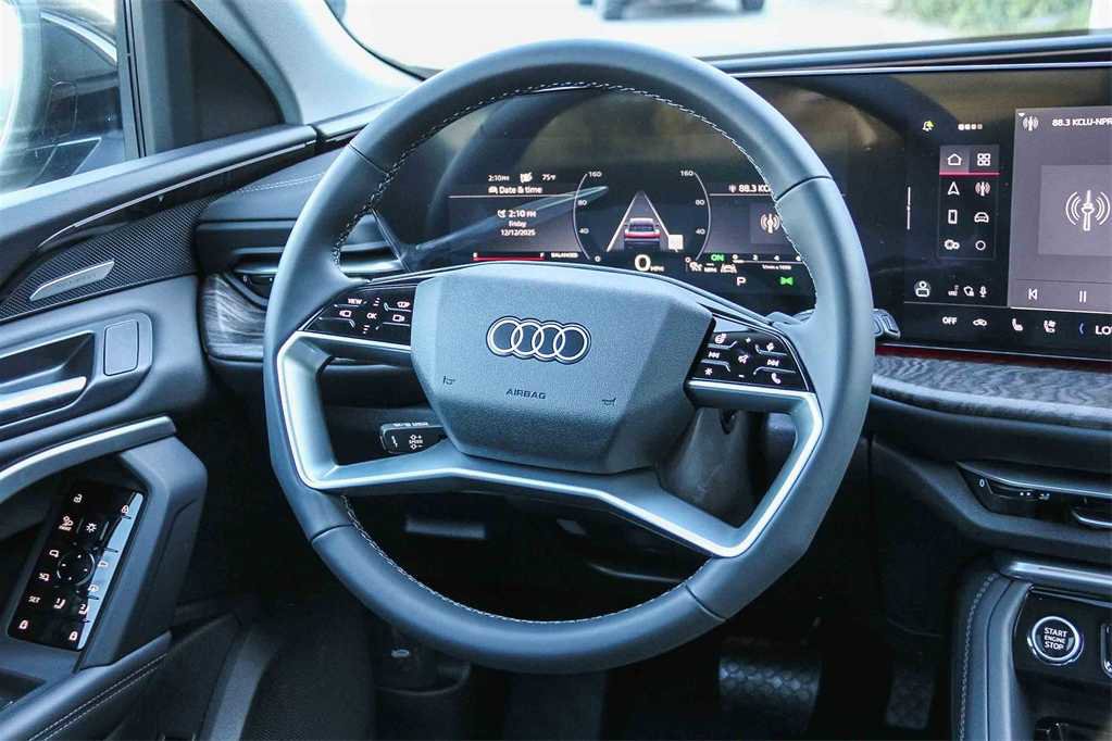 New 2025 Audi Q5 Premium Plus image 16